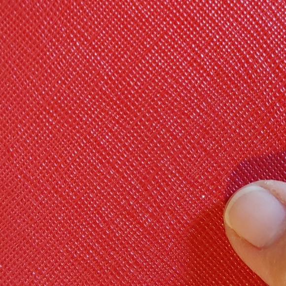 💚LARGE DKNY LEATHER WALLET - Picture 14 of 14